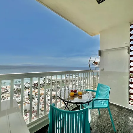 Torres De Yomely - Y14a פלאייה דה לאס אמריקס