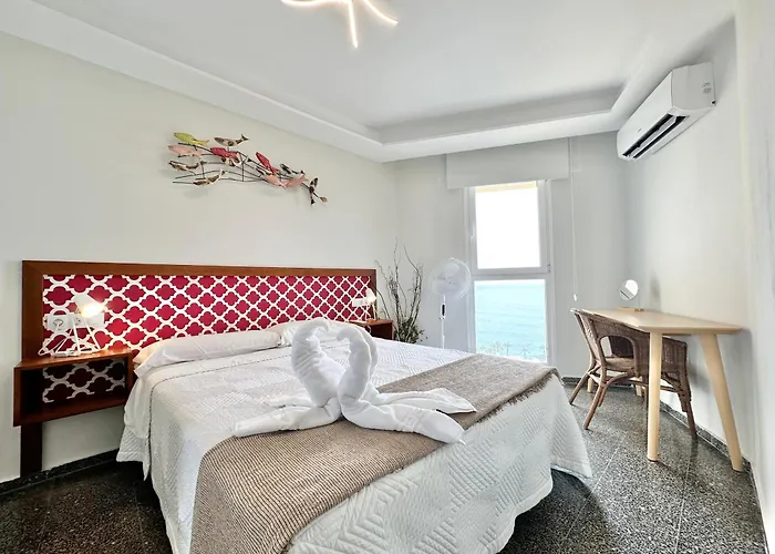 Torres De Yomely - Y14a * プラヤ・デ・ラス・アメリカス